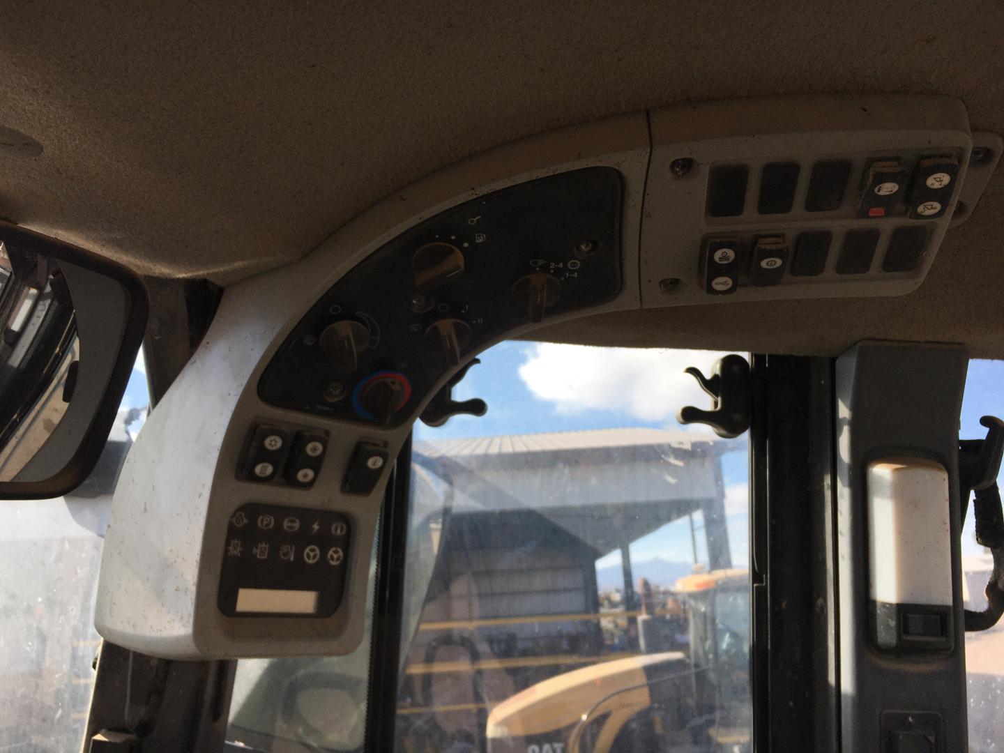 ./imagenes/INVOICE/2019/16280/CARGADOR FRONTAL CAT_950H (2).JPG